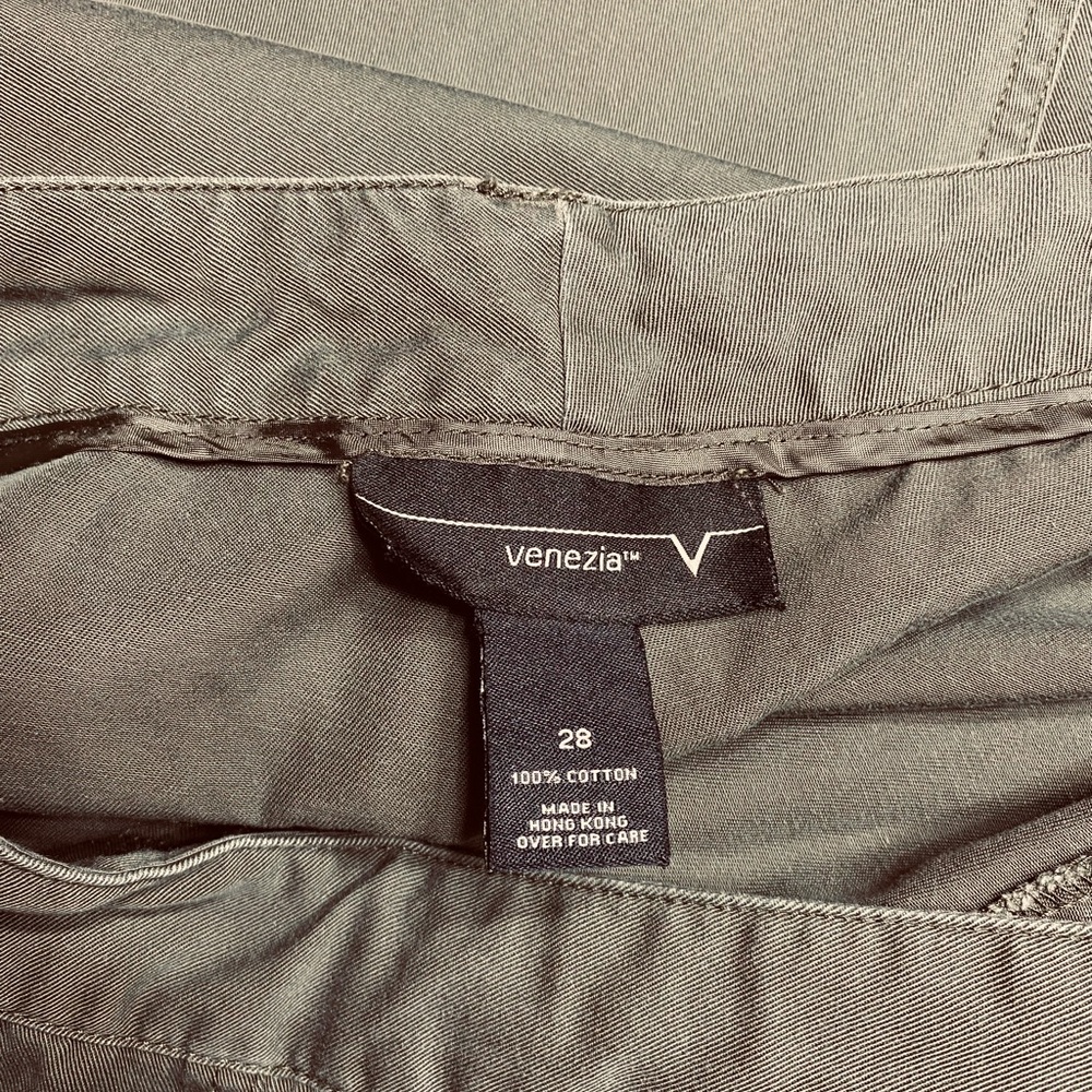 Venezia Army Green Cotton Trousers